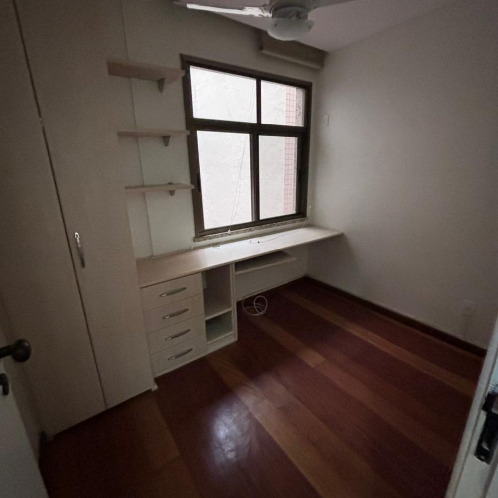 2. QUARTO 2 FUTURO - SIMULADO